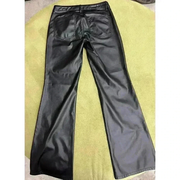 Black pleather Pants - Picture 4 of 4